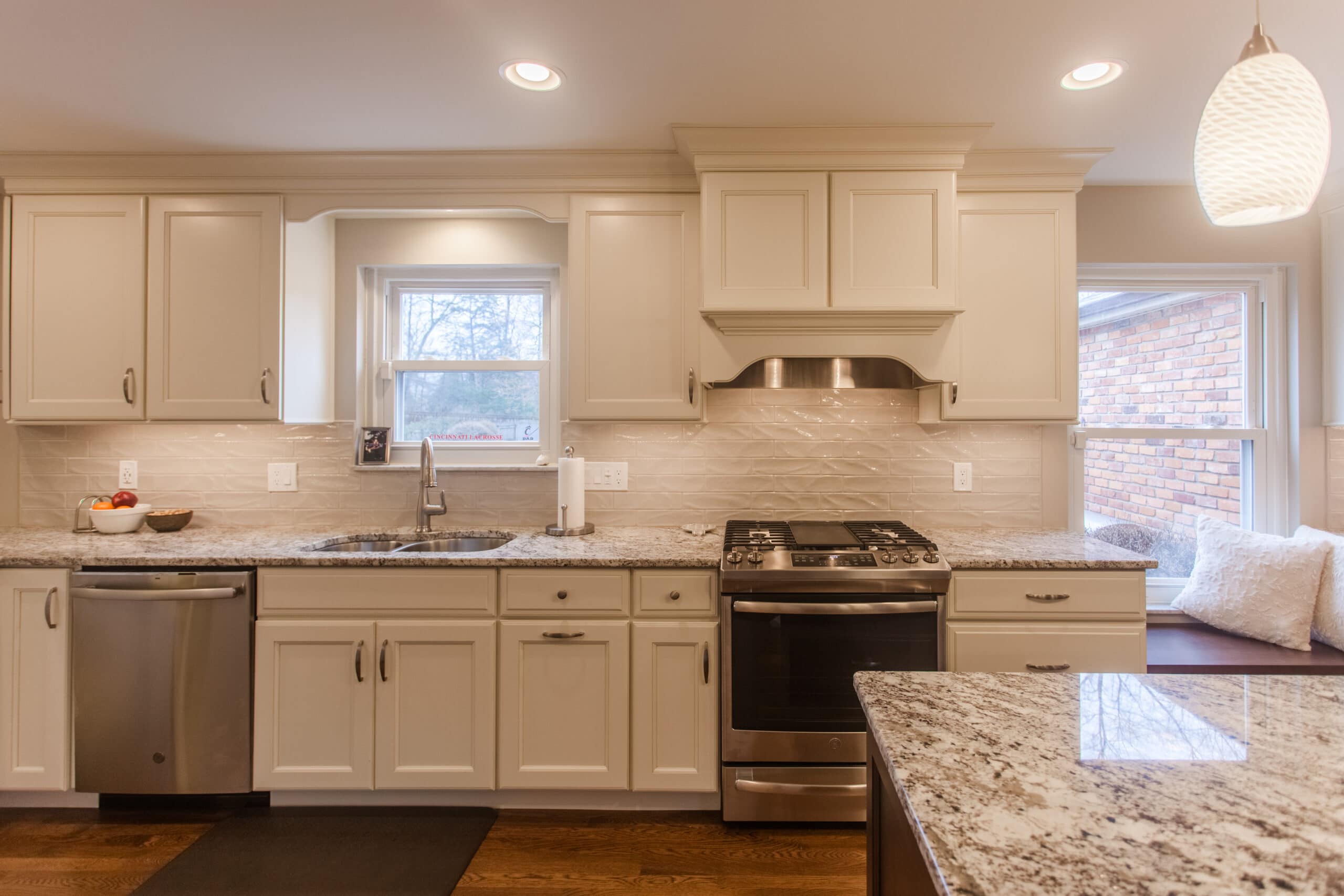 A Reimagined Montgomery Kitchen