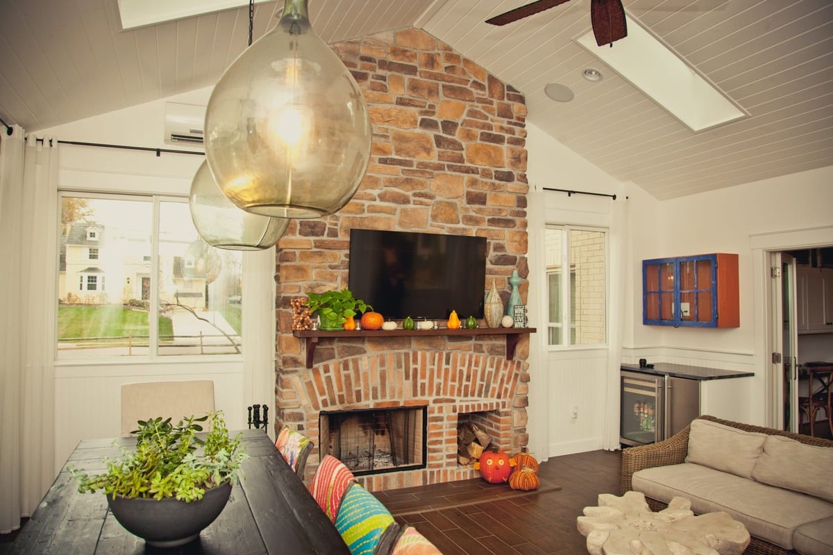 Bright & Beautiful Montgomery Addition