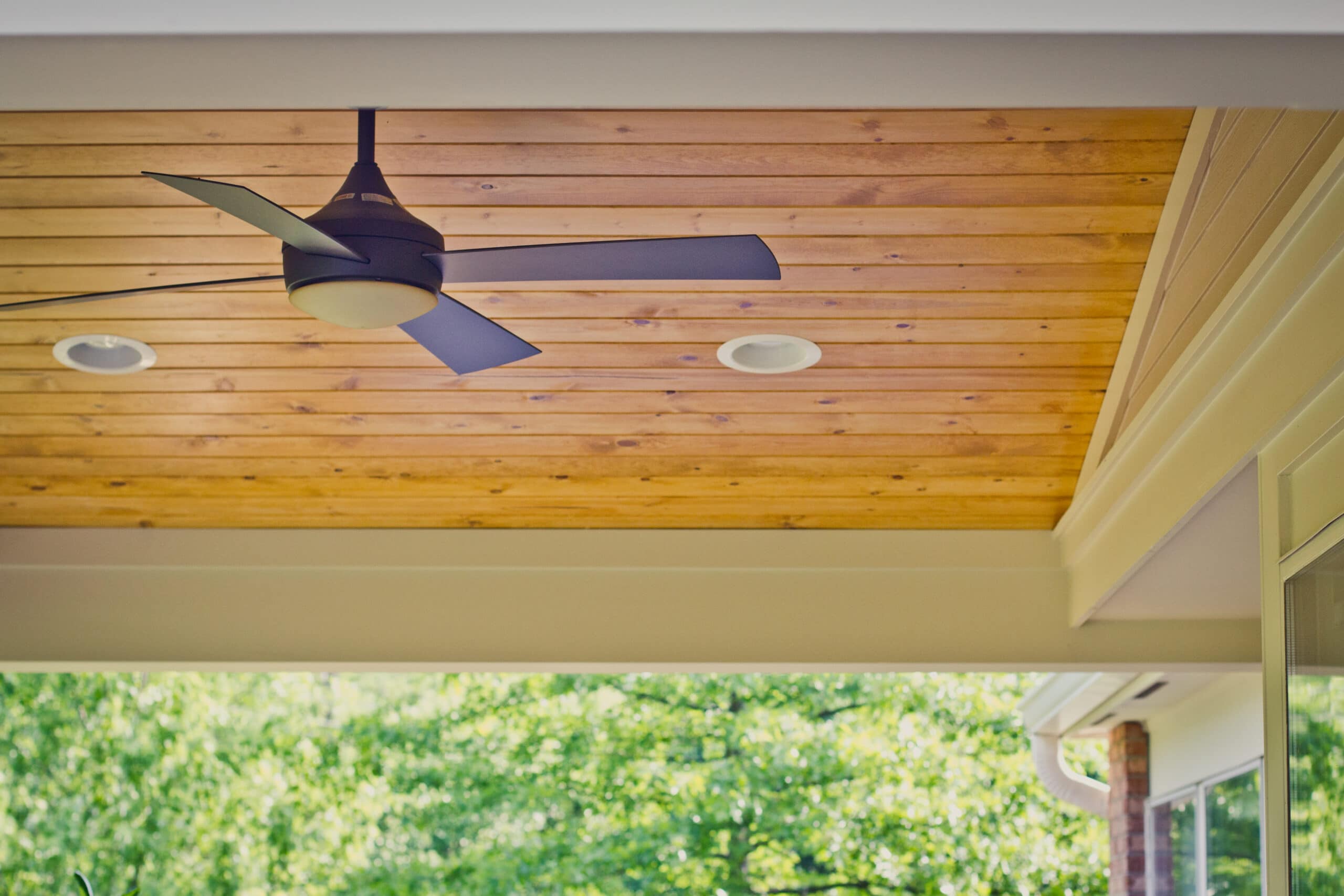 Captivating Northern Kentucky Covered Porch