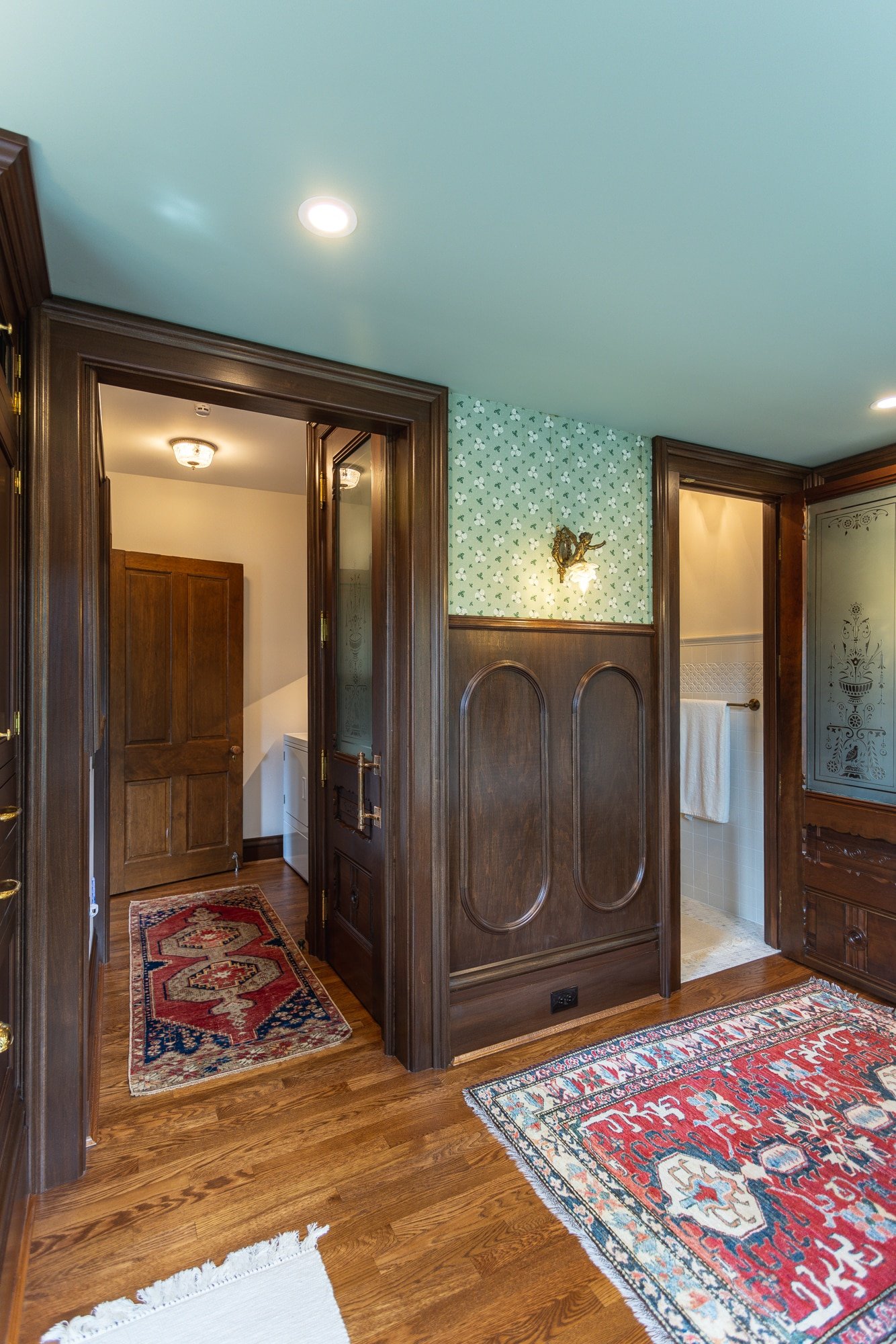 Historic Home In Wyoming, OH