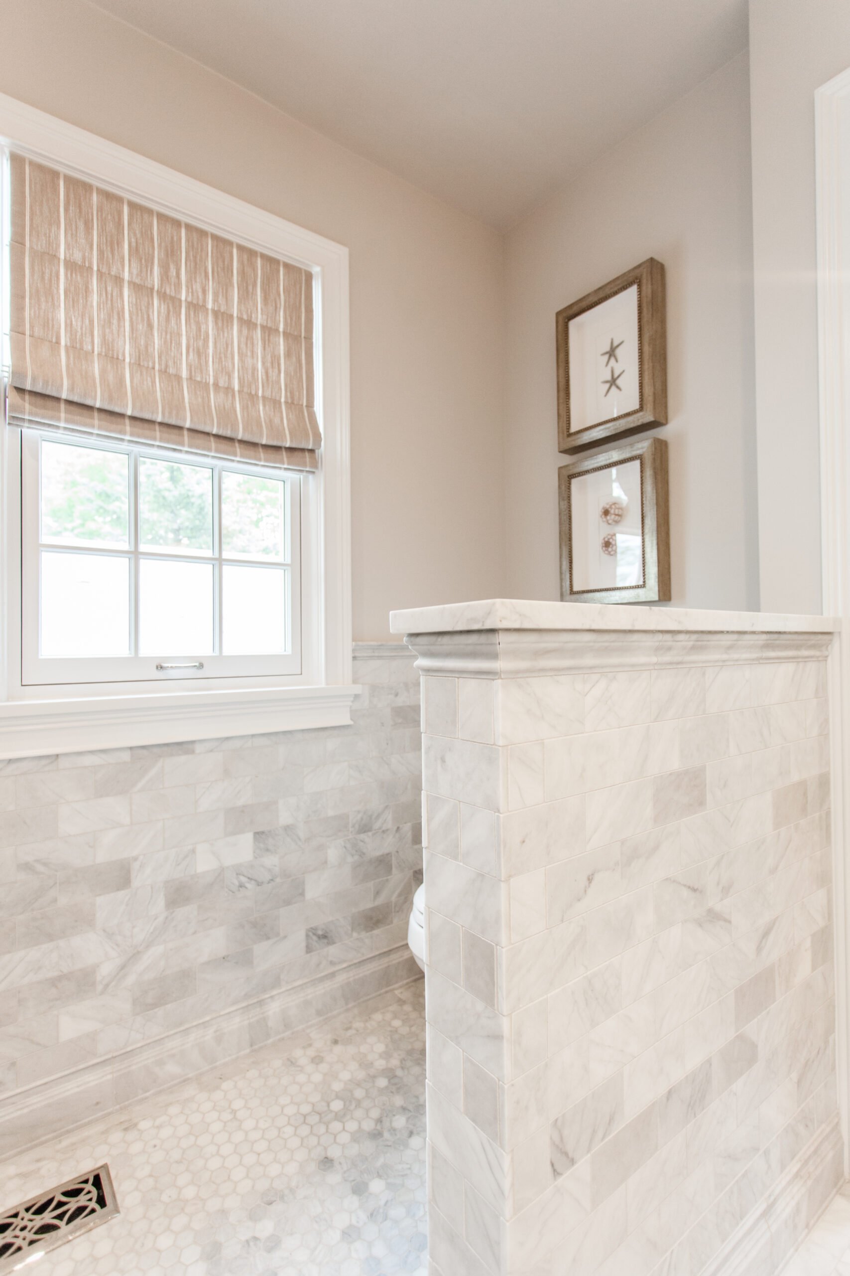 Hyde Park Bright & Beautiful Bathroom