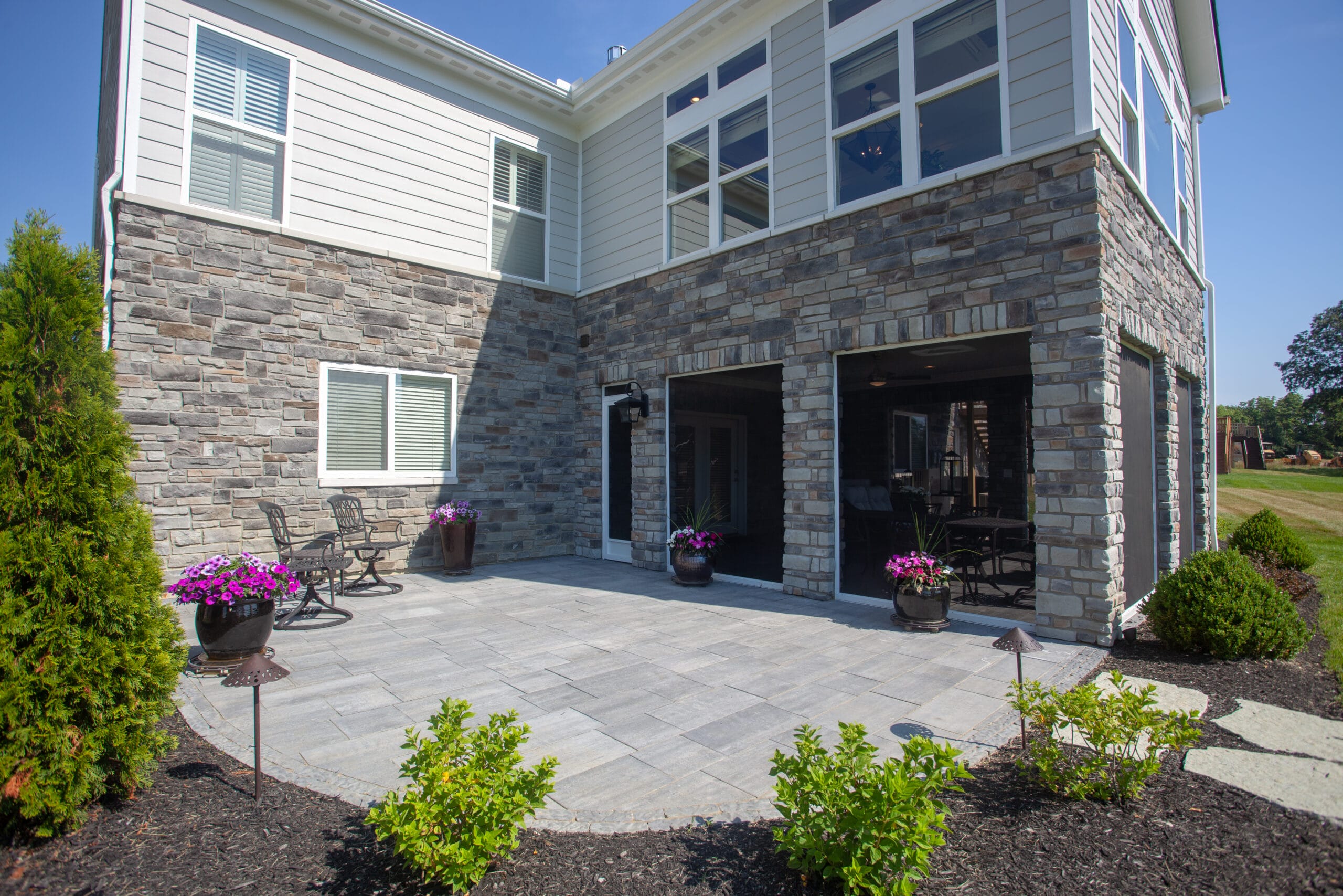 Marvelous Mason Sunroom, Screen Porch, & Patio