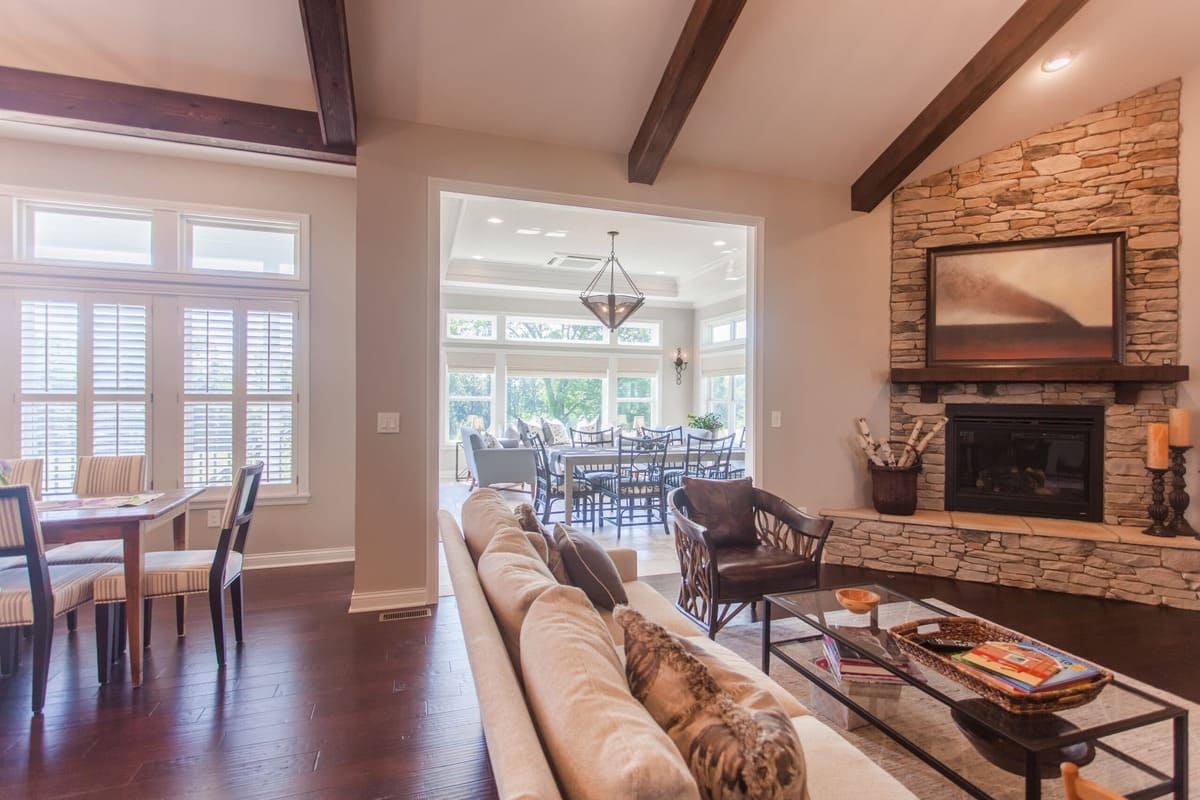 Marvelous Mason Sunroom, Screen Porch, & Patio