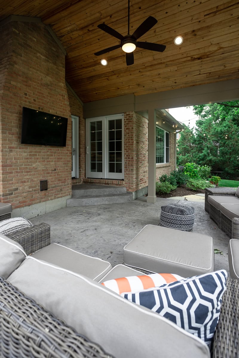 Montgomery Covered Porch And More