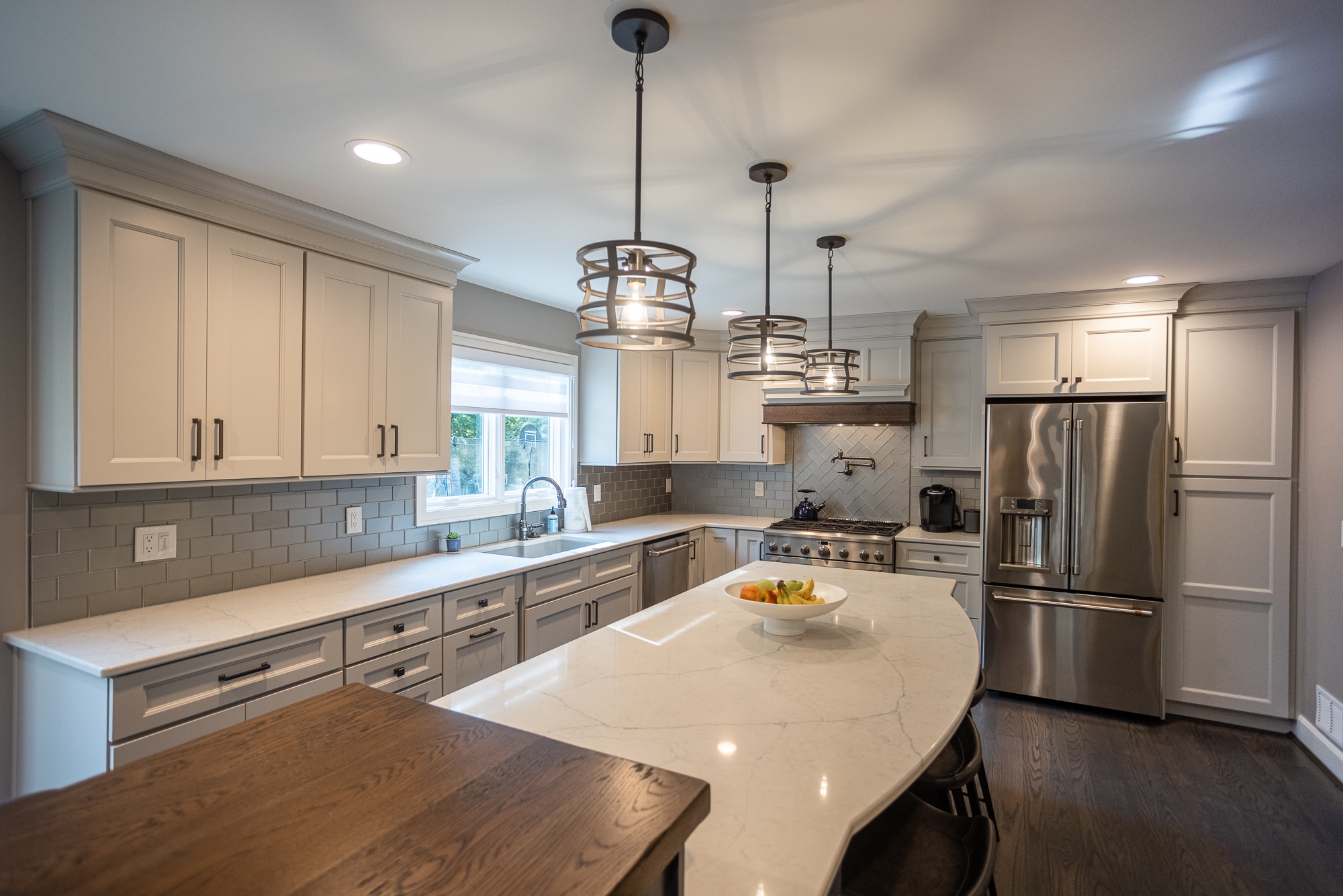 Montgomery Kitchen Built For Entertaining