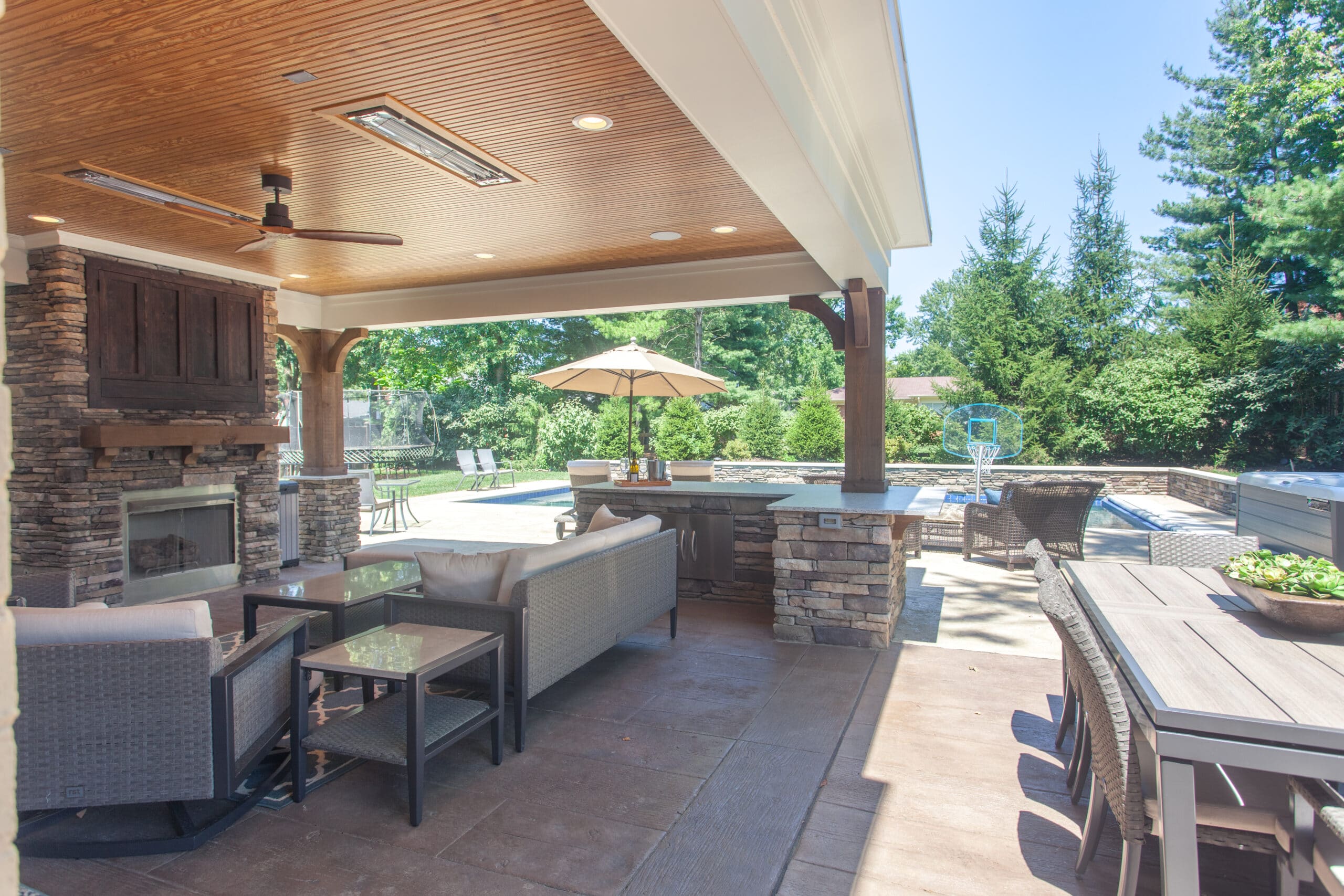 Montgomery Poolside Retreat