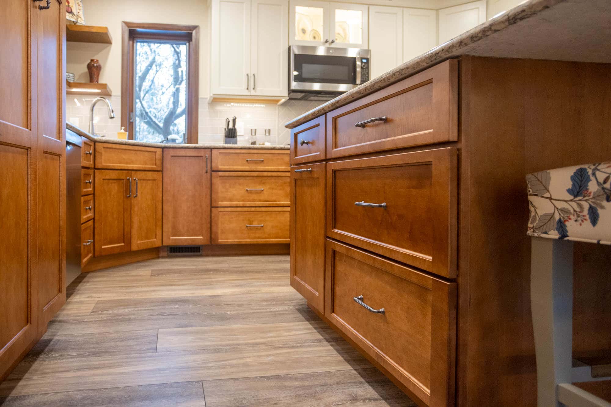 Mt. Healthy Sentimental Stainglass Kitchen
