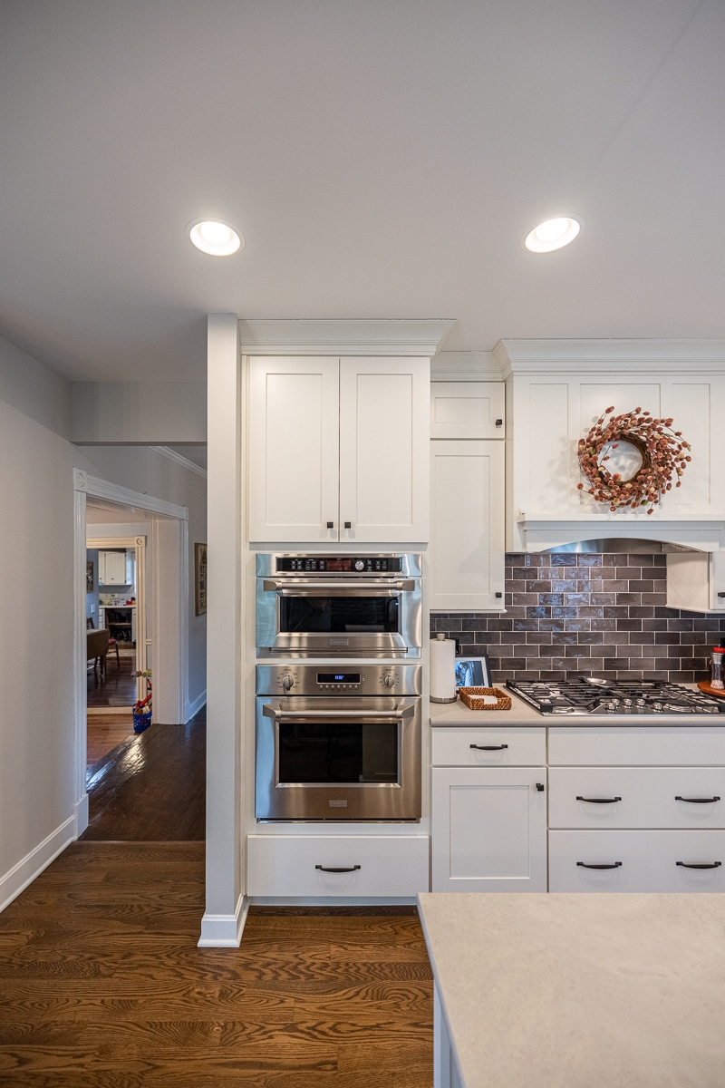 Preserving And Upgrading A Historic Fort Mitchell Kitchen And Great