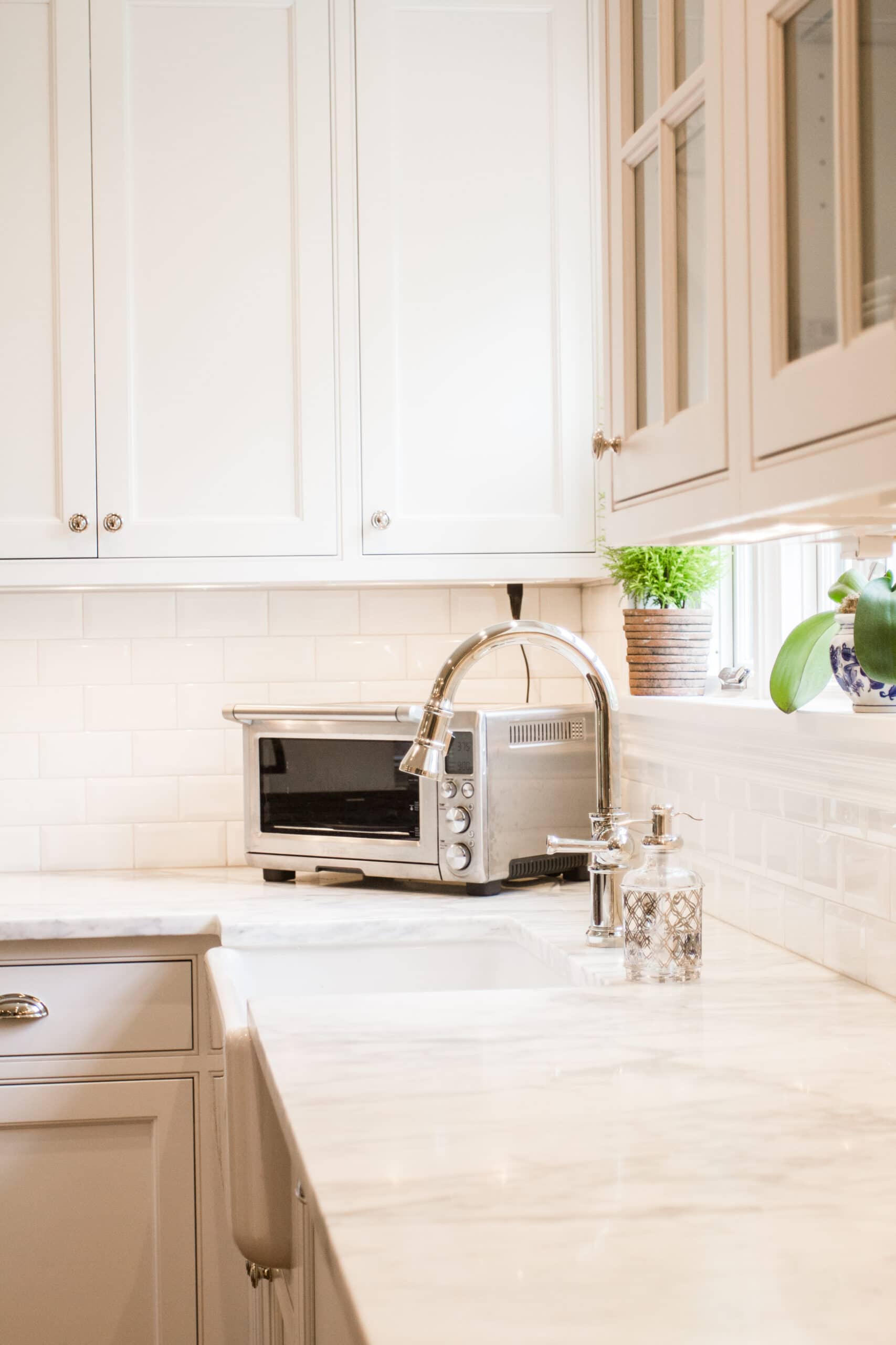 Sleek Hyde Park Kitchen
