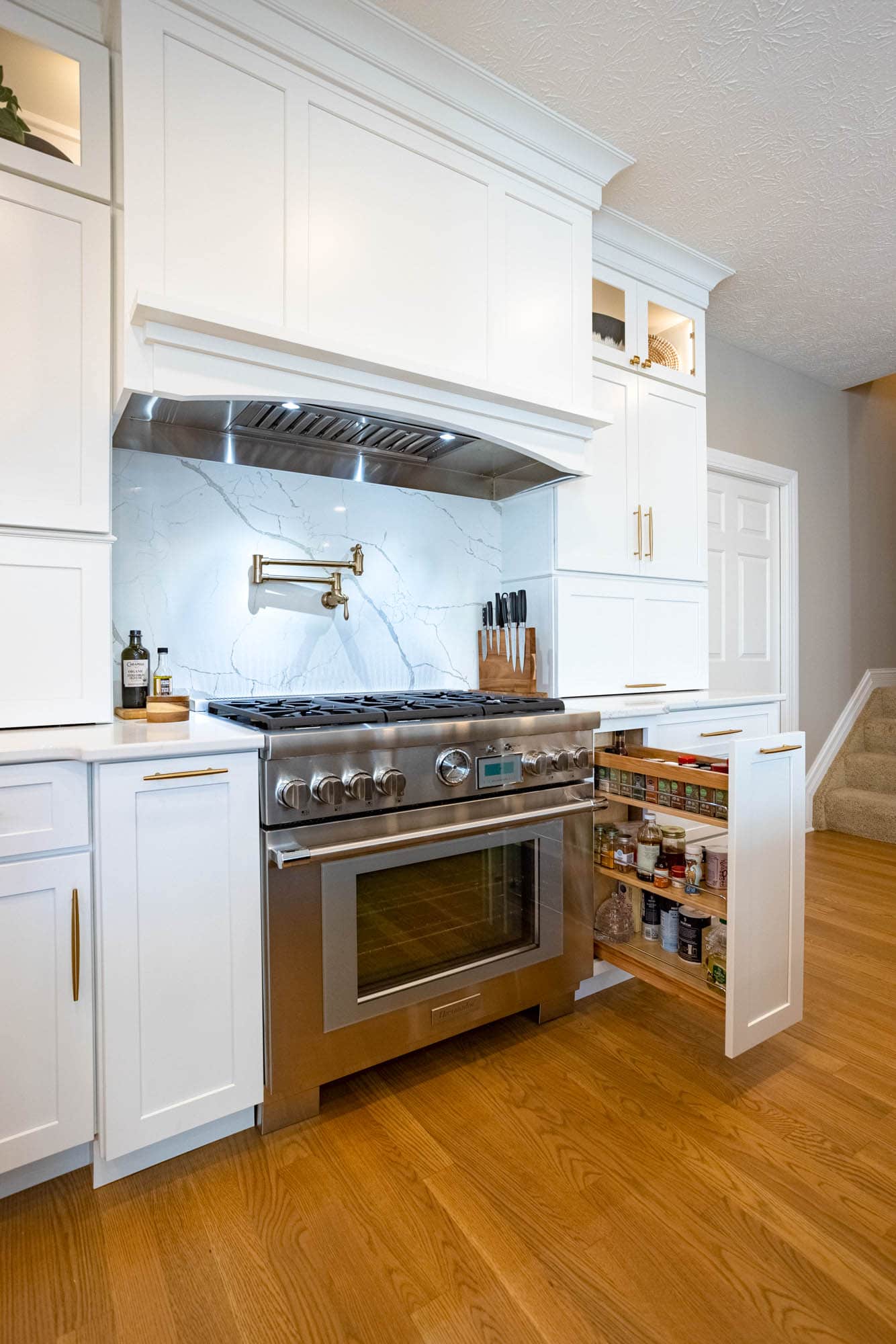 Stunning, Bright & Practical Liberty Township Kitchen